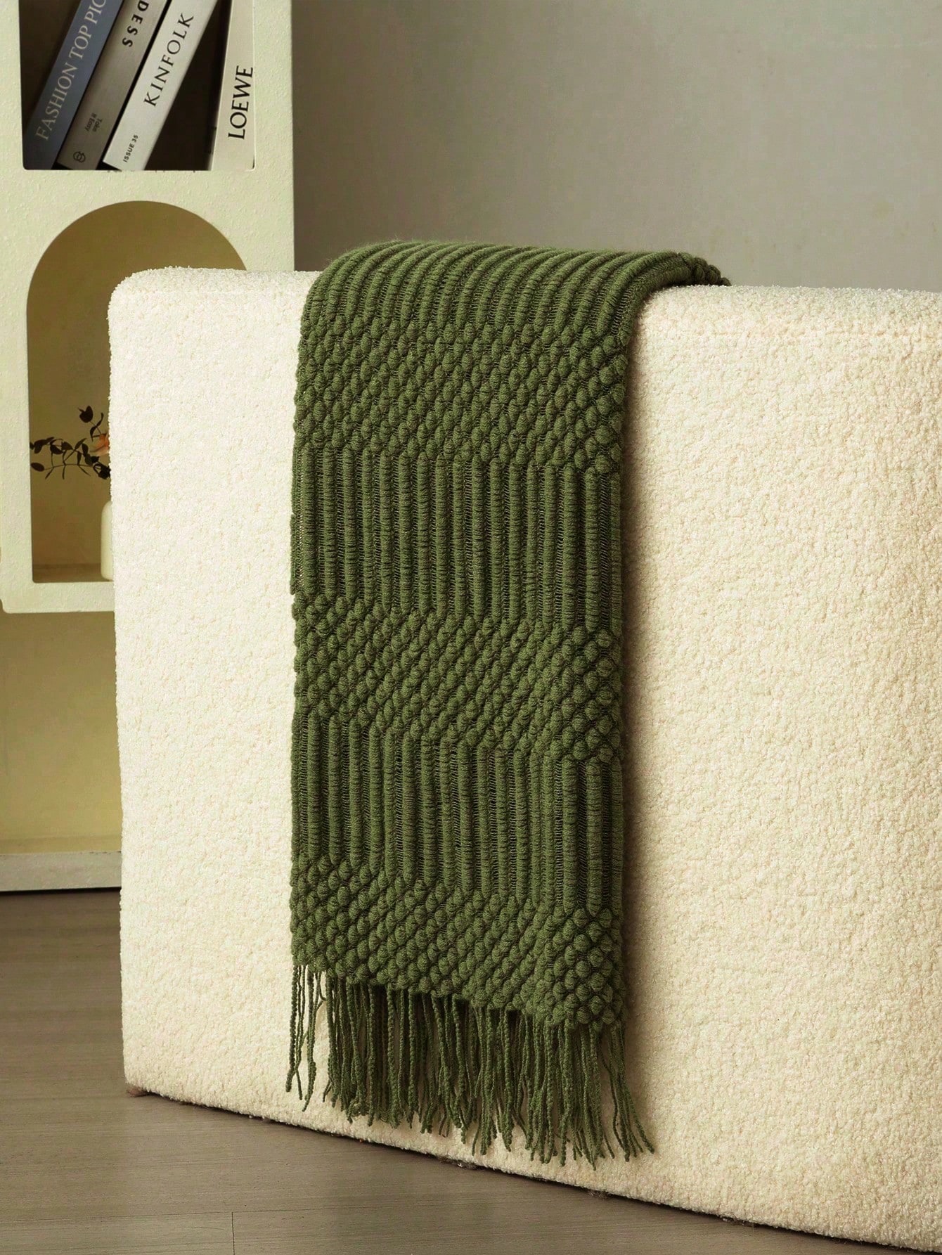 Soft Knitted Throw Blanket – Green, 130 × 160 cm